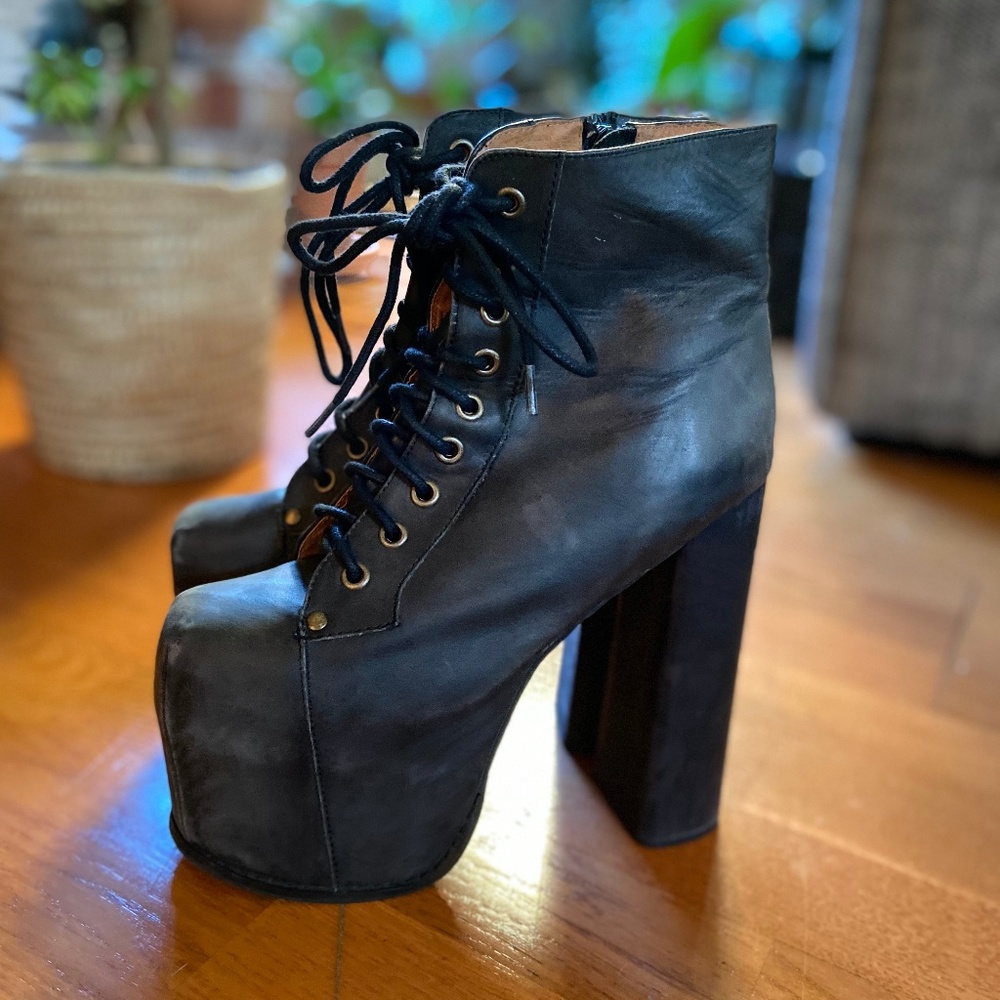 Jeffree Campbell 'Big Lita' sz 6